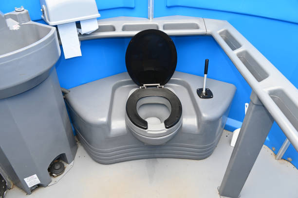 Portable Toilet Options We Offer in Womelsdorf, PA
